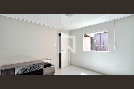 Quarto de casa para alugar com 1 quarto, 50m² em Rio Tavares, Florianópolis