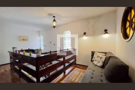 Casa à venda com 4 quartos, 436m² em Jardim Leonor, São Paulo