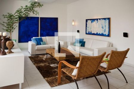 Casa à venda com 4 quartos, 600m² em Morumbi, São Paulo