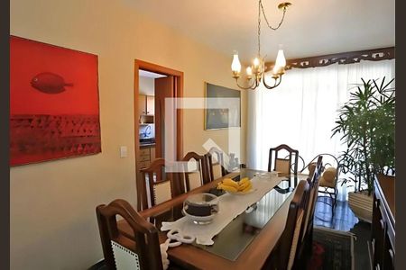 Casa à venda com 3 quartos, 177m² em Campo Belo, São Paulo