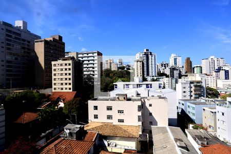 Vista da Sala/Cozinha de apartamento à venda com 2 quartos, 58m² em Santo Antônio , Belo Horizonte