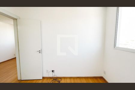 Quarto 1 de apartamento para alugar com 2 quartos, 38m² em Vila Santa Maria, São Paulo