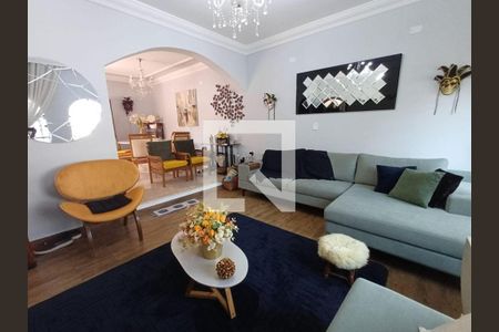 Casa à venda com 3 quartos, 155m² em Vila Carrão, São Paulo