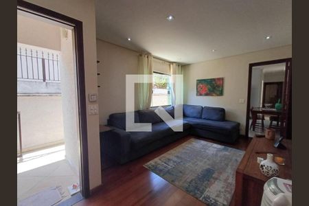 Casa à venda com 3 quartos, 150m² em Vila Carrão, São Paulo