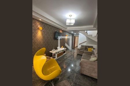 Casa à venda com 4 quartos, 179m² em Mirandópolis, São Paulo