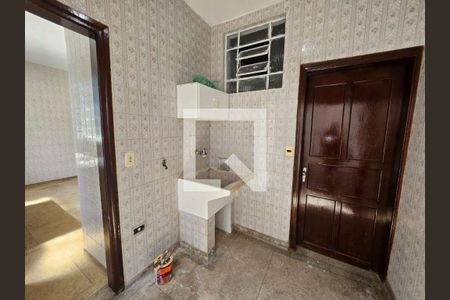 Casa à venda com 2 quartos, 149m² em Vila Linda, Santo André