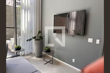 Apartamento à venda com 1 quarto, 25m² em Campo Belo, São Paulo