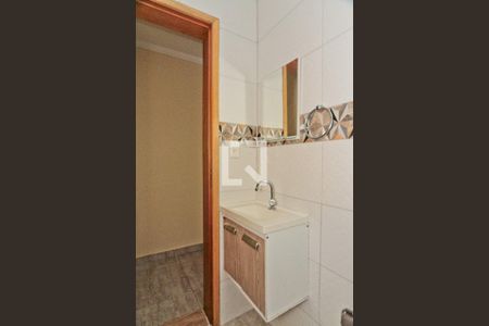 Banheiro de apartamento para alugar com 1 quarto, 35m² em Vila Zulmira, São Paulo