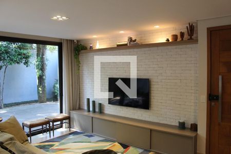 Sala de casa de condomínio à venda com 4 quartos, 475m² em Santo Amaro, São Paulo