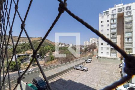 Sala - Vista de apartamento à venda com 3 quartos, 75m² em Castelo, Belo Horizonte