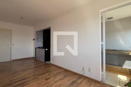 Sala de apartamento para alugar com 2 quartos, 75m² em Picanço, Guarulhos