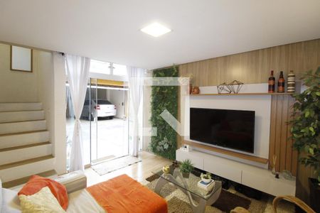 Sala 1 de casa à venda com 4 quartos, 340m² em Vila Ipiranga, Porto Alegre