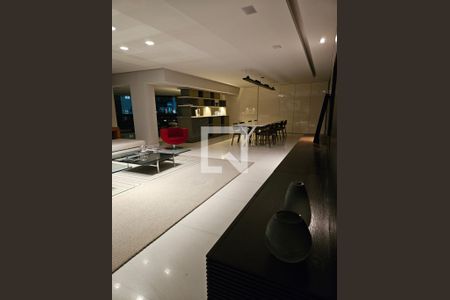 Sala de apartamento à venda com 4 quartos, 274m² em Belvedere, Belo Horizonte