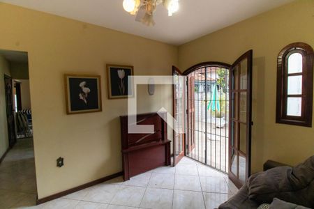 Sala de casa à venda com 4 quartos, 96m² em São Domingos, Niterói