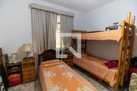 Quarto 1 de casa para alugar com 6 quartos, 270m² em São Domingos, Niterói