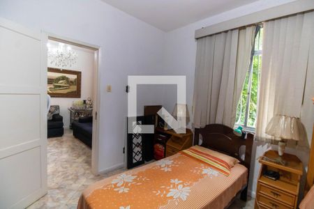 Quarto 1 de casa para alugar com 6 quartos, 270m² em São Domingos, Niterói