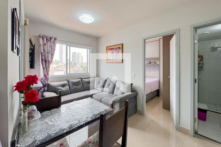 Sala de apartamento para alugar com 2 quartos, 33m² em Cambuci, São Paulo