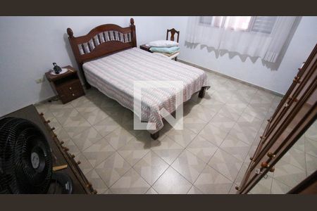 Quarto 1 da Casa 1 de casa à venda com 4 quartos, 230m² em Parque São Lucas, São Paulo