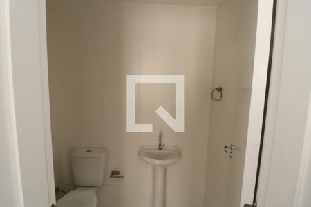 Banheiro de apartamento para alugar com 1 quarto, 32m² em Vila Ema, São Paulo
