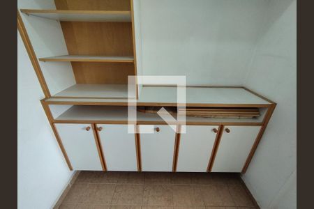 Quarto de Serviço de apartamento à venda com 3 quartos, 229m² em Vila Gumercindo, São Paulo