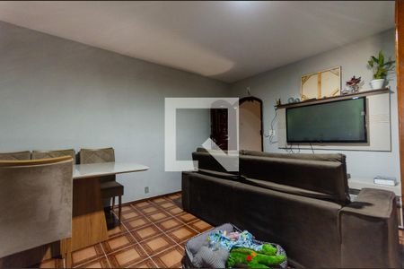 Sala de casa à venda com 3 quartos, 230m² em Vila Pereira Cerca, São Paulo