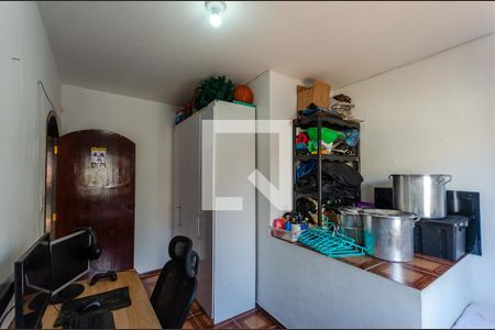 Quarto 1 de casa à venda com 3 quartos, 230m² em Vila Pereira Cerca, São Paulo
