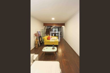 Sala de casa para alugar com 6 quartos, 450m² em Vila Lucia, São Paulo