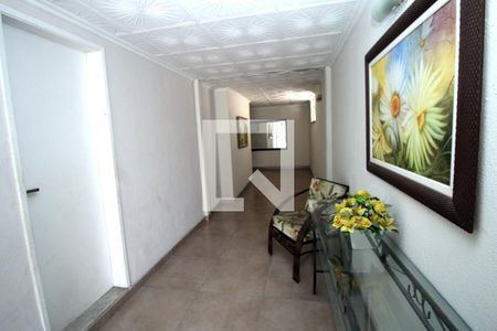 Hall de entrada de apartamento à venda com 3 quartos, 63m² em Vista Alegre, Rio de Janeiro
