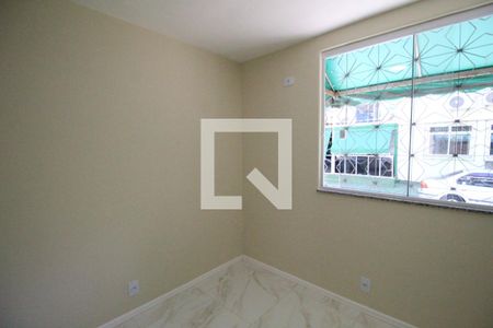 Quarto 1 de apartamento para alugar com 2 quartos, 50m² em Taquara, Rio de Janeiro