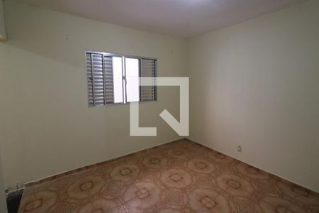 Casa 1 - Quarto de casa para alugar com 3 quartos, 70m² em Bandeiras, Osasco