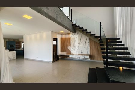 Sala 1 de casa de condomínio à venda com 3 quartos, 480m² em Medeiros, Jundiaí