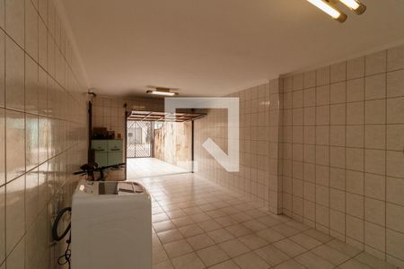 Garagem de casa à venda com 2 quartos, 114m² em Vila Maria Baixa, São Paulo