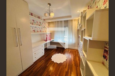 Apartamento à venda com 3 quartos, 134m² em Jardim Olympia, São Paulo