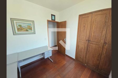 Apartamento à venda com 3 quartos, 130m² em Funcionários, Belo Horizonte