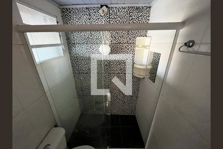Banheiro de casa para alugar com 1 quarto, 85m² em Vila Barbosa, São Paulo