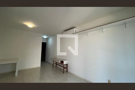 Sala de apartamento à venda com 3 quartos, 80m² em Jardim Proença, Campinas