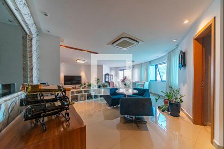 Sala de apartamento para alugar com 4 quartos, 209m² em Vila Bastos, Santo André