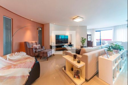 Sala de apartamento para alugar com 4 quartos, 209m² em Vila Bastos, Santo André