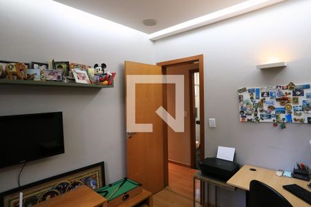 Escritório de apartamento à venda com 4 quartos, 200m² em Sagrada Família, Belo Horizonte