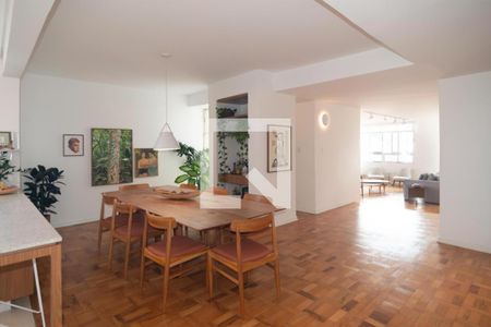 Sala de apartamento à venda com 3 quartos, 220m² em Morro dos Ingleses, São Paulo