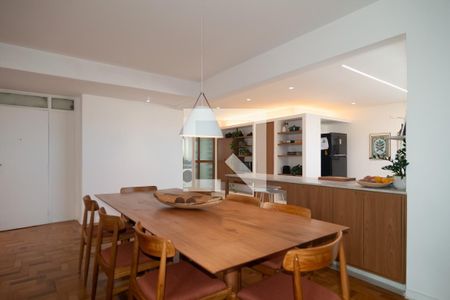 Sala de apartamento à venda com 3 quartos, 220m² em Morro dos Ingleses, São Paulo