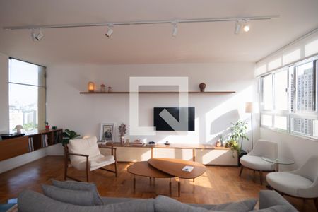 Sala de apartamento à venda com 3 quartos, 220m² em Morro dos Ingleses, São Paulo