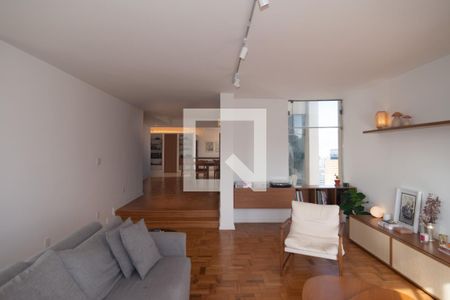 Sala de apartamento à venda com 3 quartos, 220m² em Morro dos Ingleses, São Paulo