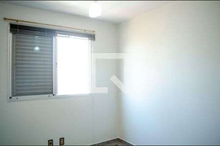 Quarto 2 de apartamento para alugar com 3 quartos, 98m² em Setor Aeroporto, Goiânia