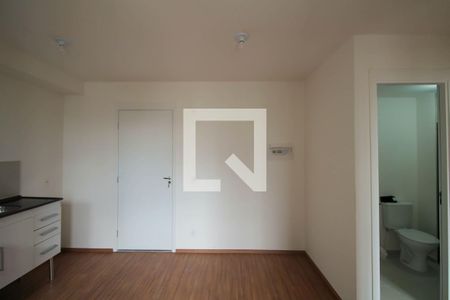 Sala/Cozinha de apartamento para alugar com 2 quartos, 37m² em Vila Prudente, São Paulo