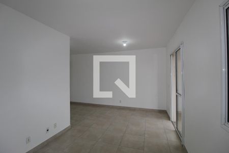 Sala de apartamento para alugar com 2 quartos, 70m² em Humaitá, Porto Alegre