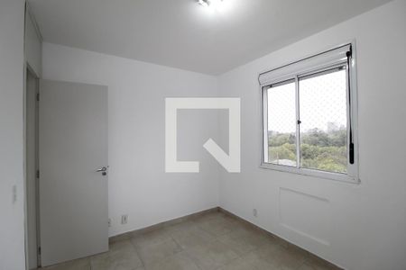 Quarto 1 de apartamento para alugar com 2 quartos, 70m² em Humaitá, Porto Alegre