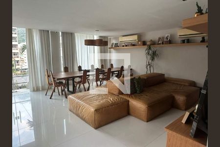 Casa à venda com 5 quartos, 235m² em Tijuca, Rio de Janeiro