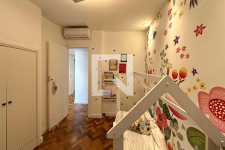 Quarto 1 de apartamento à venda com 3 quartos, 128m² em Copacabana, Rio de Janeiro