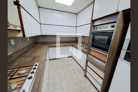 Apartamento à venda com 3 quartos, 157m² em Copacabana, Rio de Janeiro